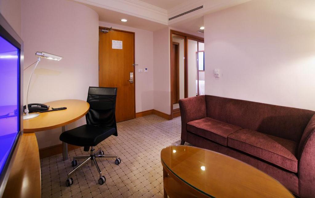 Hione Holiday Hotel Taipeh Zimmer foto